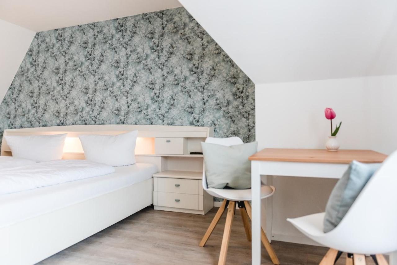Straendhus Bed&Breakfast Hasselberg  Exterior photo