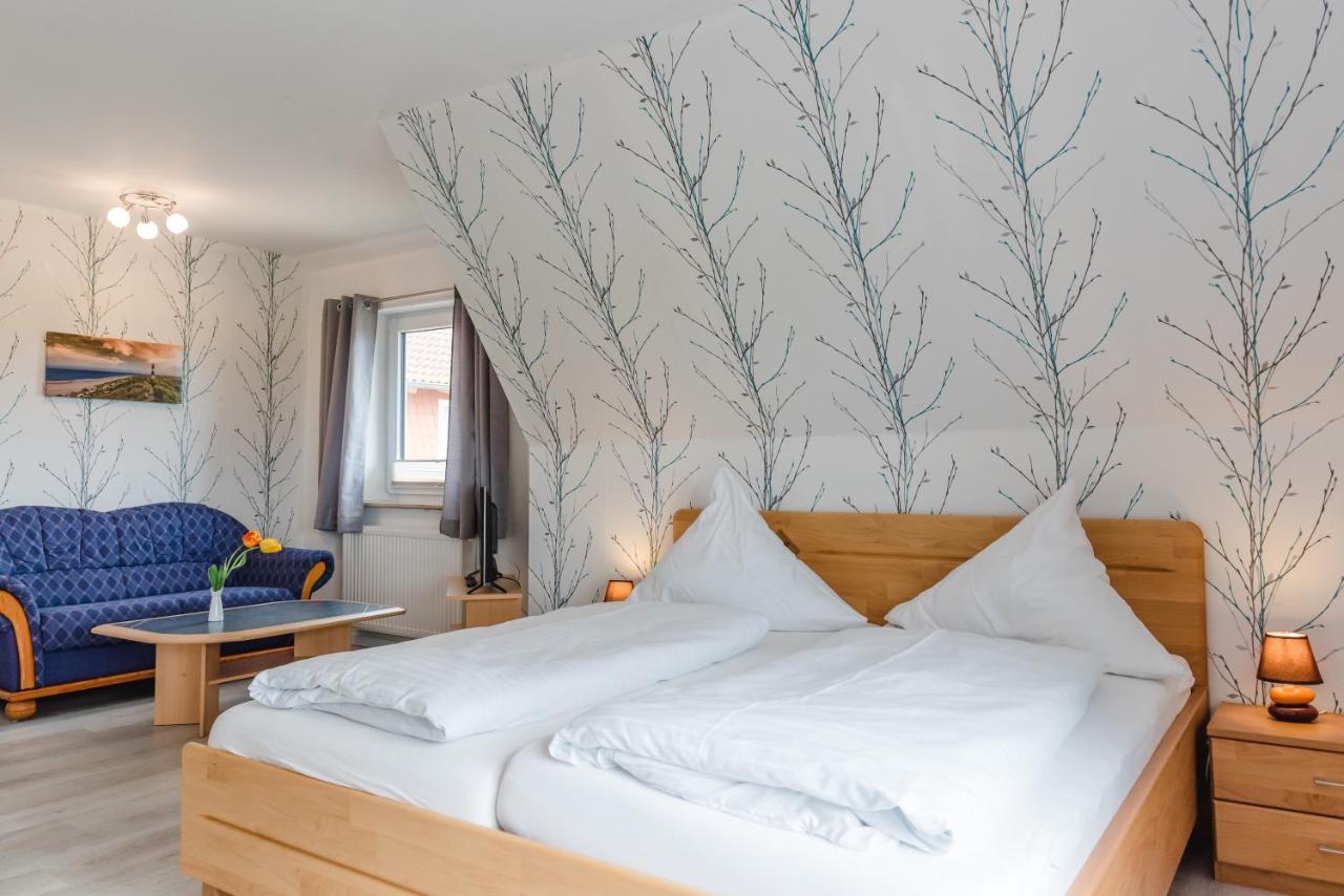 Straendhus Bed&Breakfast Hasselberg  Exterior photo